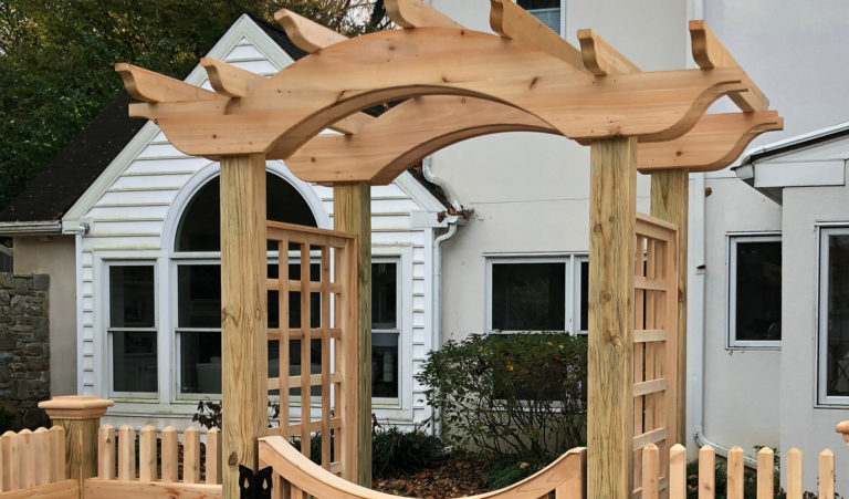 Custom Arbor