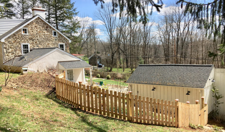 Natural White Cedar Spaced Picket