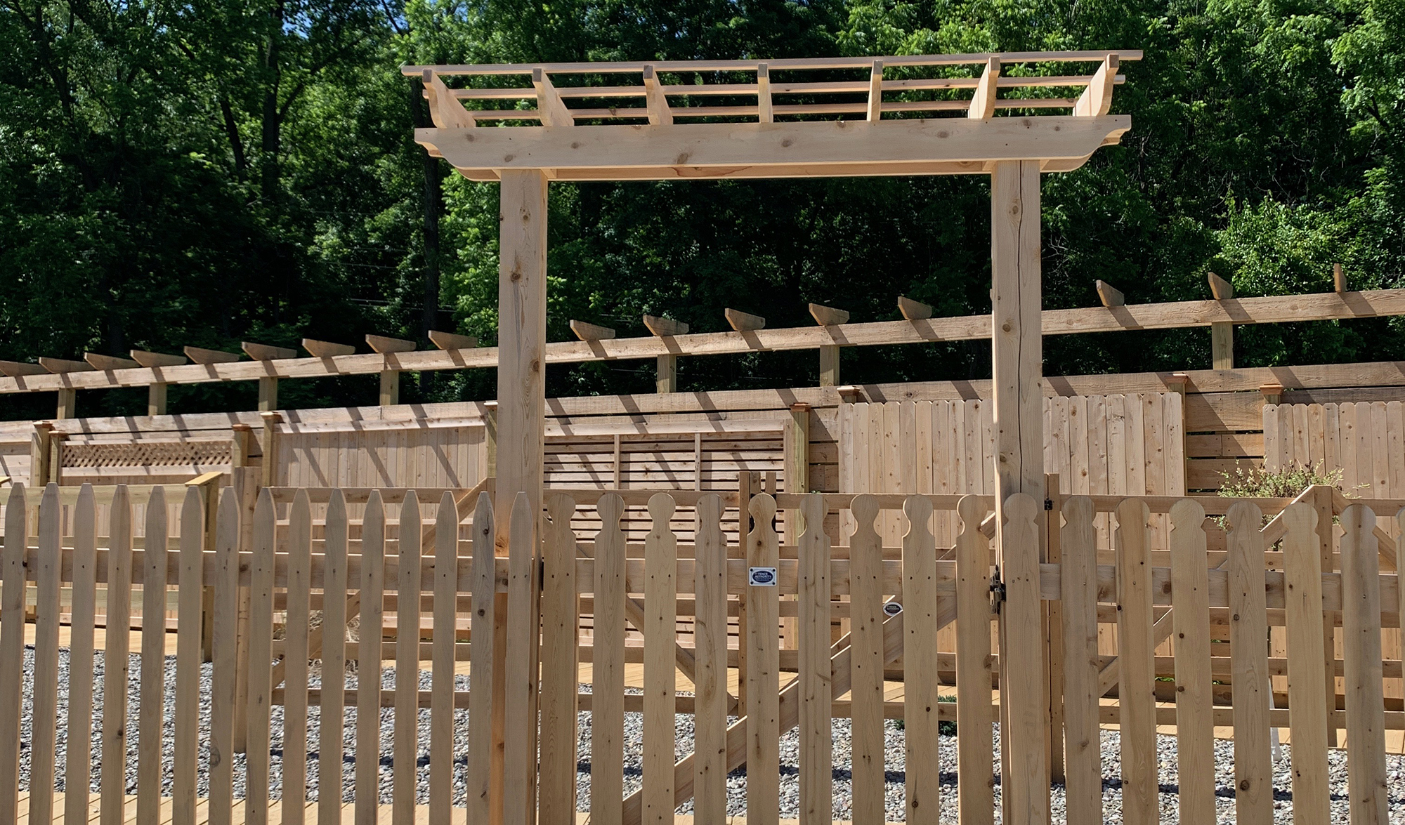 Gateways Nova Pergola