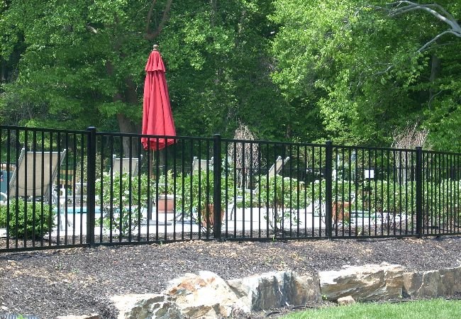 aluminum fence 